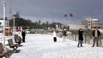 Ultimo giorno del 2014 storico. Neve anche in Libia!