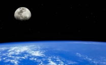 Come sarebbe il clima se la Luna si allontanasse dall’orbita della Terra.