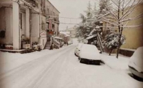 Cosenza e Rende, la grande nevicata continua con -1°C: superati i 25cm in città