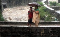 Inondazioni in India, decine di vittime