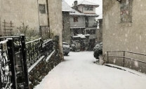 Nevicata del 28 Aprile 2017 a Ganna a 400 metri di quota in provincia di Varese