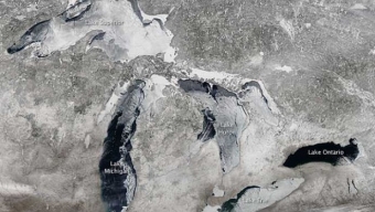 Molto meno ghiaccio, e fusione più rapida, nei grandi laghi rispetto al 2014