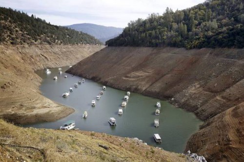 SICCITA' STORICA IN CALIFORNIA, PRIMA VOLTA SI RAZIONA ACQUA