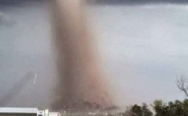Impressionante Tornado ieri 8 Maggio 2016 in Colorado
