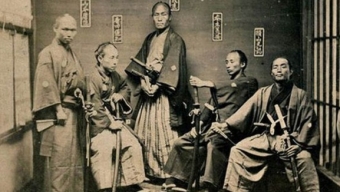 Gli Ultimi Samurai: Onore e Morte di una Casta di Guerrieri