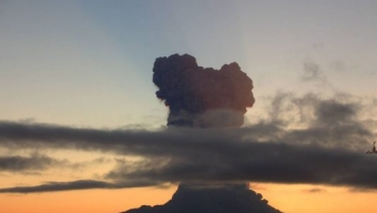 Breaking News – Erutta il vulcano Bogoslov: Cenere oltre i 9 km
