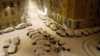 55 morti in europa per il maltempo, berna e zurigo in tilt per la neve, mezzo metro nel regno unito