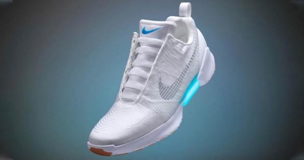 Scarpe che si hotsell allacciano da sole nike
